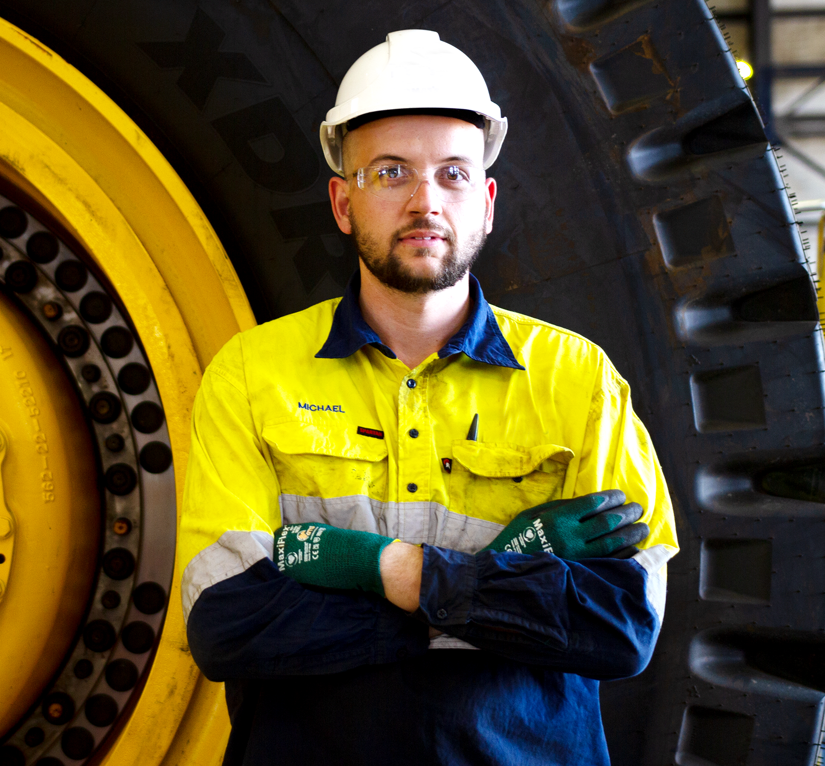 <em>Michael</em> - Hired, upskilled and successfully working as a Heavy Mobile Plant Technician at Komatsu Mining Corp 2